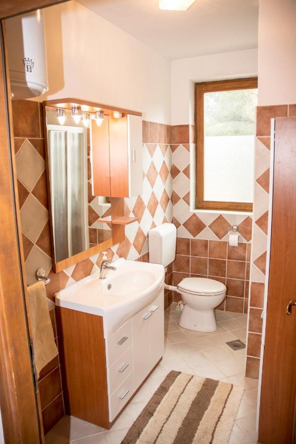 House Lucija Apartment Sali Luaran gambar