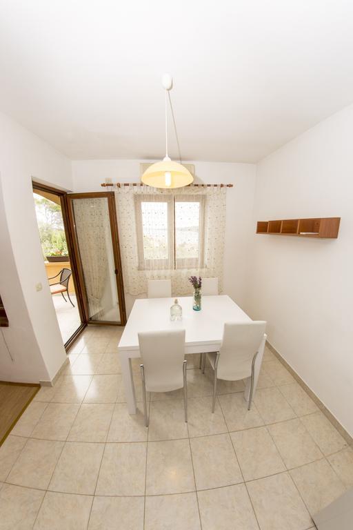 House Lucija Apartment Sali Luaran gambar