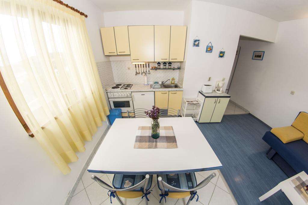 House Lucija Apartment Sali Luaran gambar